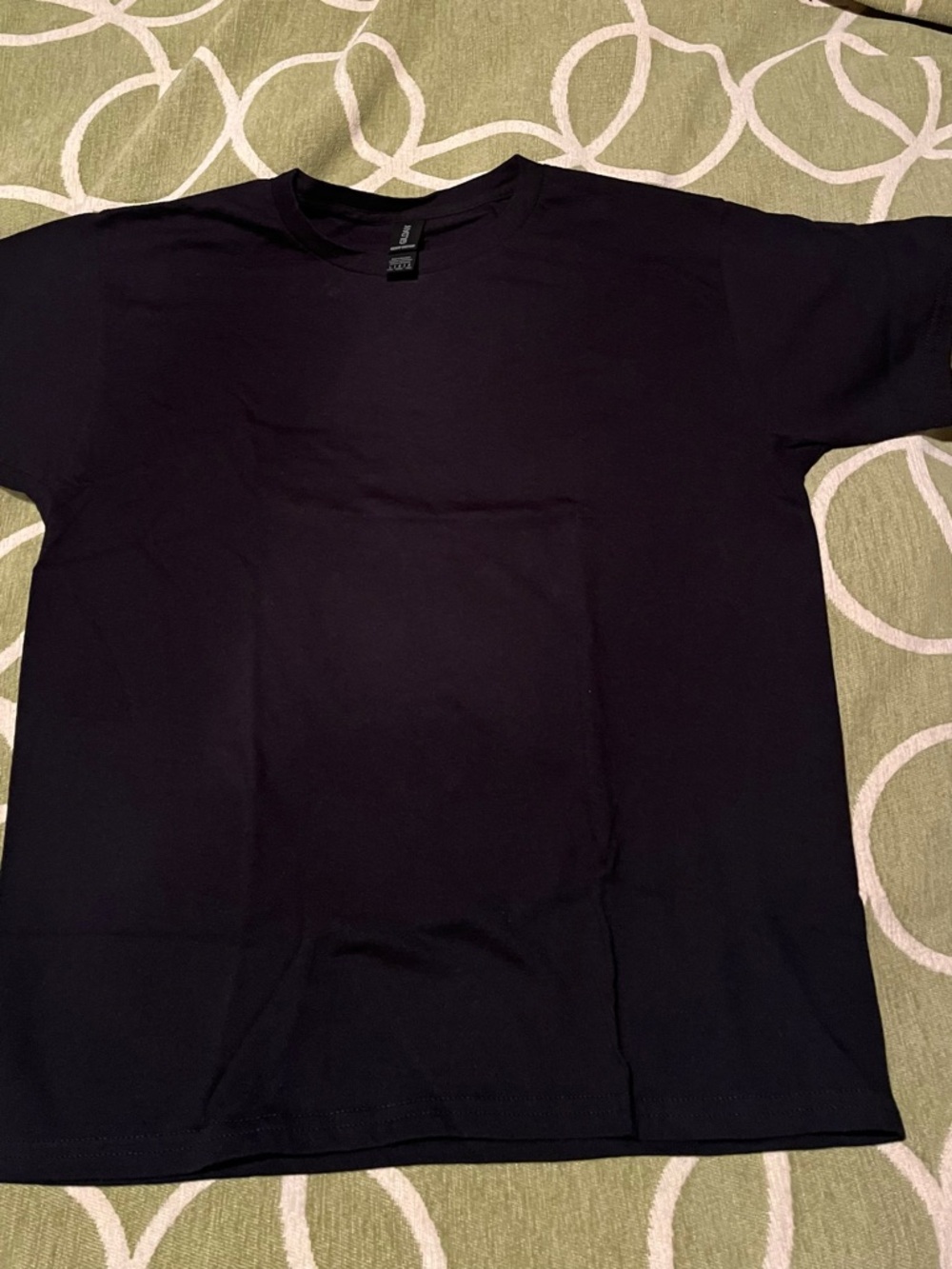 Women’s Gildan Shirt Size L
